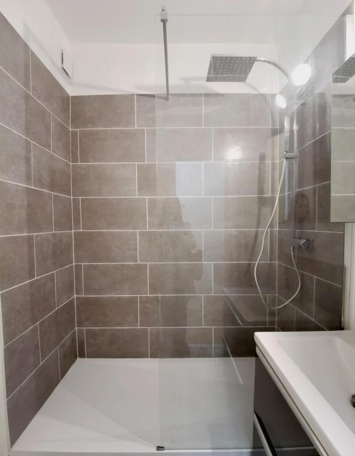 Апартаменты Studio Cosy Avec Coin Nuit Hyper Centre Лимож Экстерьер фото